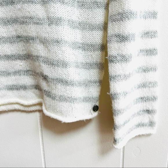 Roxy Girls Sweater - Picture 4 of 7